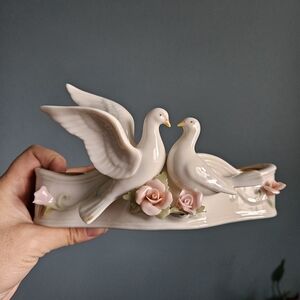 Elegant Ceramic Dove Figurine with Pink Roses